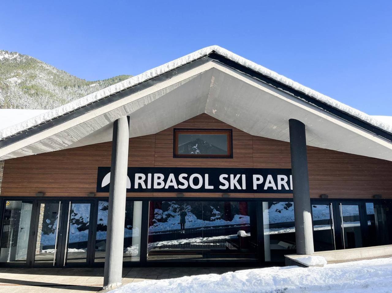 Increibles Vistas Al Valle De Arinsal Ny - A Pie De Pistas - Parking Incluido L By Bonesvacances 外观 照片